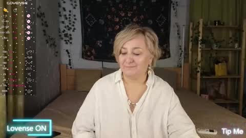 marta_wils online show from October 16, 2:01 am