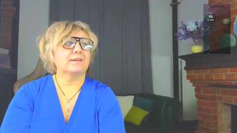 marta_wils online show from November 26, 2:56 am