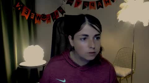 martaedams online show from October 29, 6:26 am