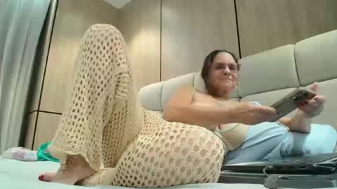 martha online show from November 24, 2:11 am