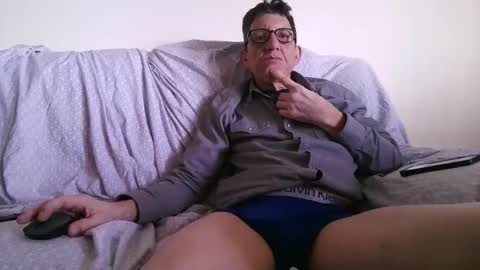 Snapshot of martilas1997 chatting on February 21, 3:24 pm joshep online show from February 21, 3:24 pm