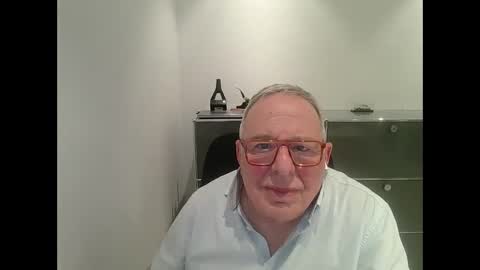 martin_1947 online show from February 21, 10:48 pm
