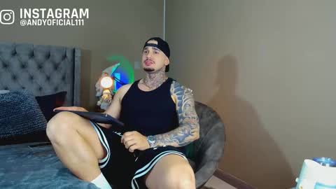 Snapshot of martin_colby05 chatting on December 18, 2:50 am ONLYFANS Sotoandres modelo independiente online show from December 18, 2:50 am