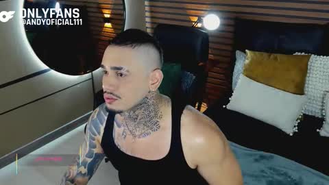 Snapshot of martin_colby05 chatting on February 1, 1:48 am ONLYFANS Sotoandres modelo independiente online show from February 1, 1:48 am