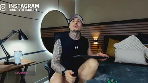 Snapshot of martin_colby05 chatting on February 24, 2:20 am ONLYFANS Sotoandres modelo independiente online show from February 24, 2:20 am