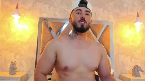 Martin Foster online show from April 16, 8:09 pm