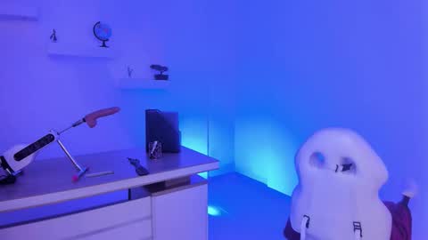   MARTINA   online show from November 5, 12:49 pm