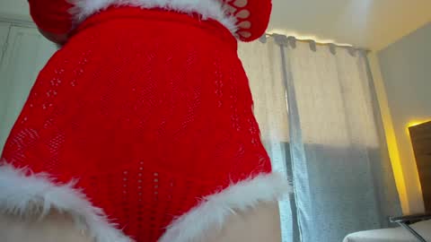  M A R T I N A  online show from December 12, 4:21 pm