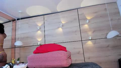 martina touss  online show from June 25, 1:04 pm