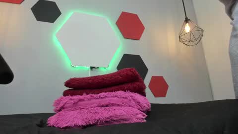 Martina online show from December 4, 7:50 am