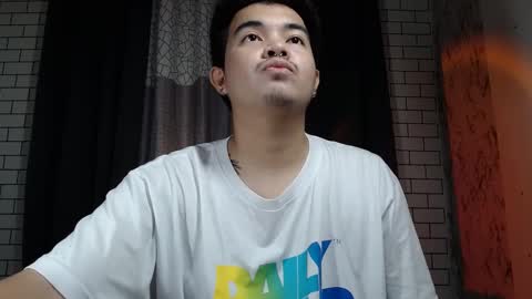 Snapshot of martine_walker chatting on March 12, 9:12 am Martine Walker online show from March 12, 9:12 am