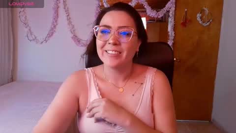 Antonella Martini online show from February 12, 7:45 pm