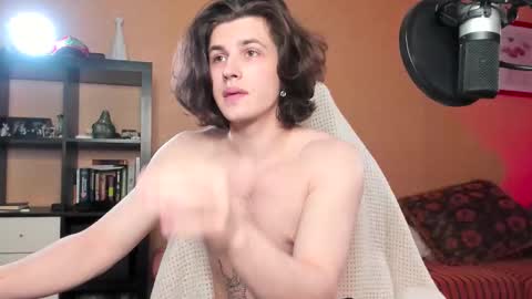 Snapshot of martinlutar420 chatting on November 27, 6:54 pm Daddy Marty online show from November 27, 6:54 pm