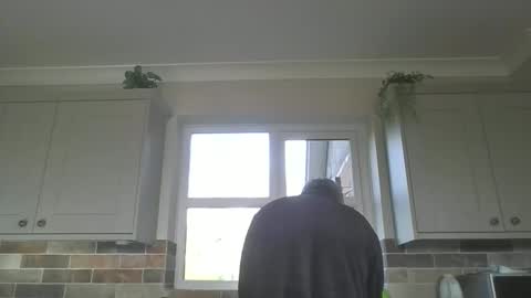 Snapshot of martinrgbxxxx chatting on March 2, 10:11 am martinrgbxxxx online show from March 2, 10:11 am