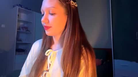 Emily online show from October 12, 7:57 pm