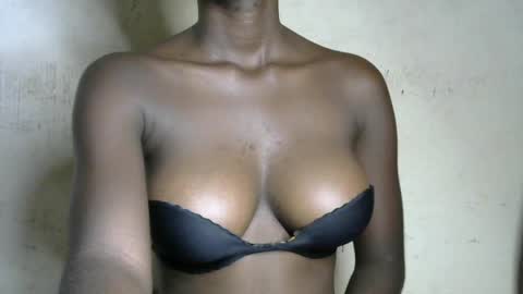 Snapshot of marvelous_pussy chatting on June 25, 4:23 am sonia online show from June 25, 4:23 am