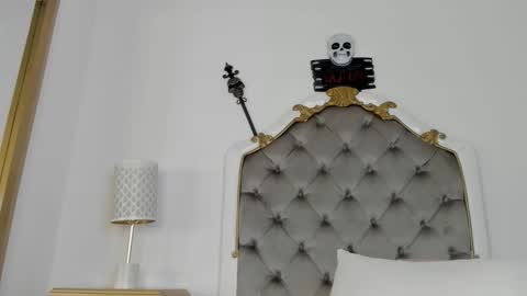 mary joseph online show from November 1, 8:05 am