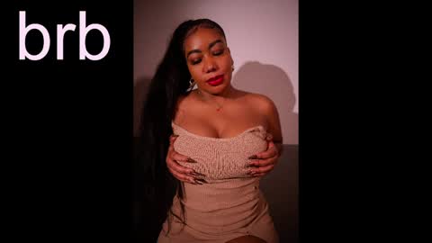 Mary online show from April 16, 9:15 pm