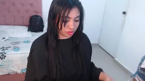 Snapshot of mary_live18 chatting on February 8, 12:17 pm Hi guys im Mary online show from February 8, 12:17 pm