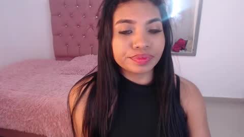Snapshot of mary_live18 chatting on February 12, 12:22 pm Hi guys im Mary online show from February 12, 12:22 pm