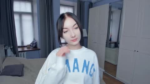 Mary online show from December 22, 9:39 am