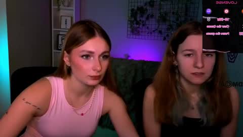 Mary online show from December 14, 10:42 am