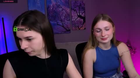 Mary online show from December 15, 10:19 am