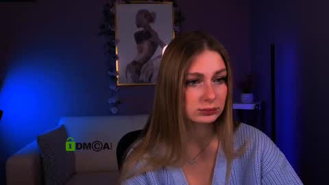 Mary online show from December 20, 10:33 am