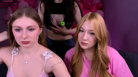 Mary online show from February 11, 8:36 pm