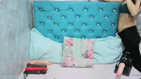  Mary Moon  online show from February 5, 1:44 pm