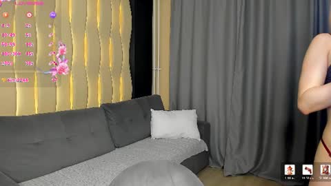 mary_phoenix online show from June 30, 10:33 pm