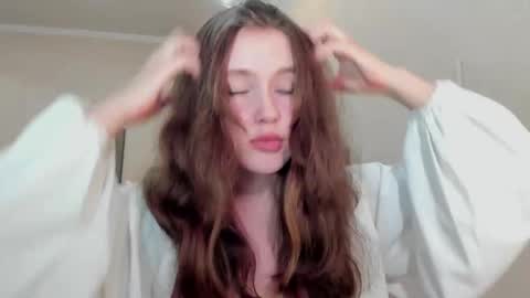 Maryann online show from February 15, 4:58 pm