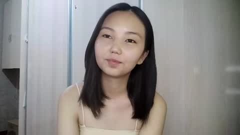 Lily online show from June 26, 12:09 pm