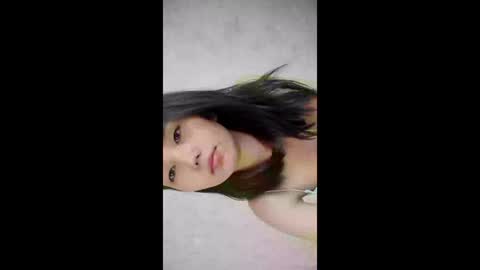Lily online show from July 28, 12:01 pm