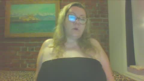 MaryChubby  online show from May 20, 8:04 pm