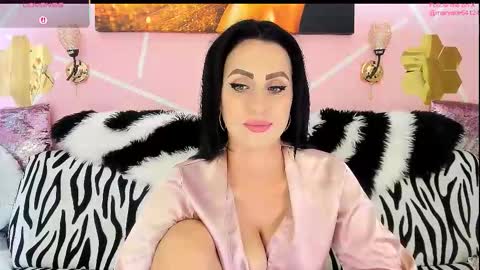 Snapshot of maryeelle chatting on September 27, 8:14 pm Maryelle online show from September 27, 8:14 pm