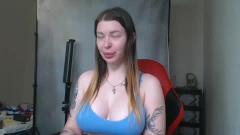 MaryHotLoves online show from September 27, 8:30 am