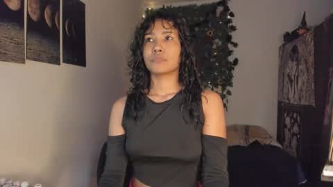 maria online show from December 5, 6:26 pm