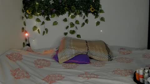 maria online show from February 1, 9:02 pm