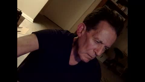 maryland bruce1 online show from May 16, 1:02 am
