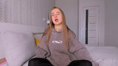 Mari online show from October 28, 7:01 am