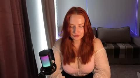 SirenVictoria online show from July 27, 9:49 am