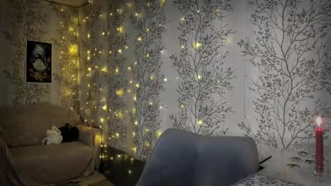 Mary Lou online show from October 31, 2:07 pm