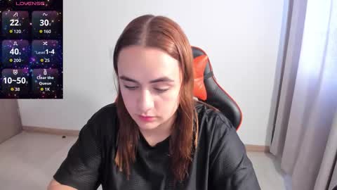 Dulce Maria online show from February 16, 7:21 pm