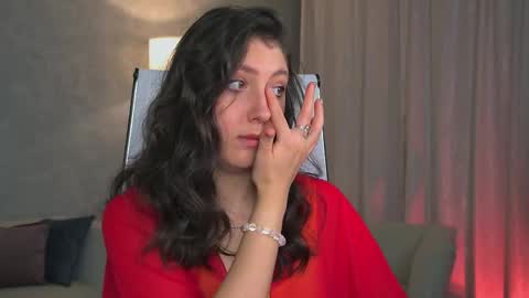 Snapshot of marymillerr chatting on September 24, 12:52 pm Mary Miller online show from September 24, 12:52 pm