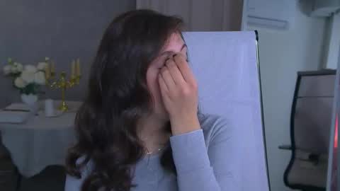 Snapshot of marymillerr chatting on November 8, 6:13 am Mary Miller online show from November 8, 6:13 am