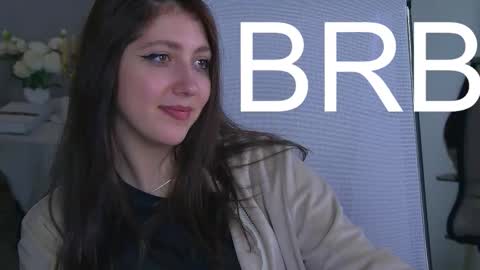 Snapshot of marymillerr chatting on November 11, 9:31 am Mary Miller online show from November 11, 9:31 am