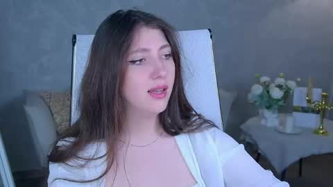Snapshot of marymillerr chatting on May 11, 6:41 am Mary Miller online show from May 11, 6:41 am