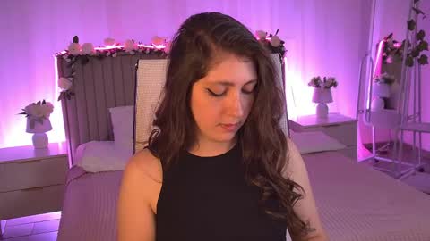 Snapshot of marymillerr chatting on May 28, 10:34 am Mary Miller online show from May 28, 10:34 am