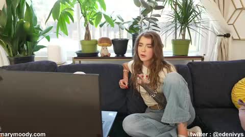 Mary Moody online show from April 17, 11:08 pm